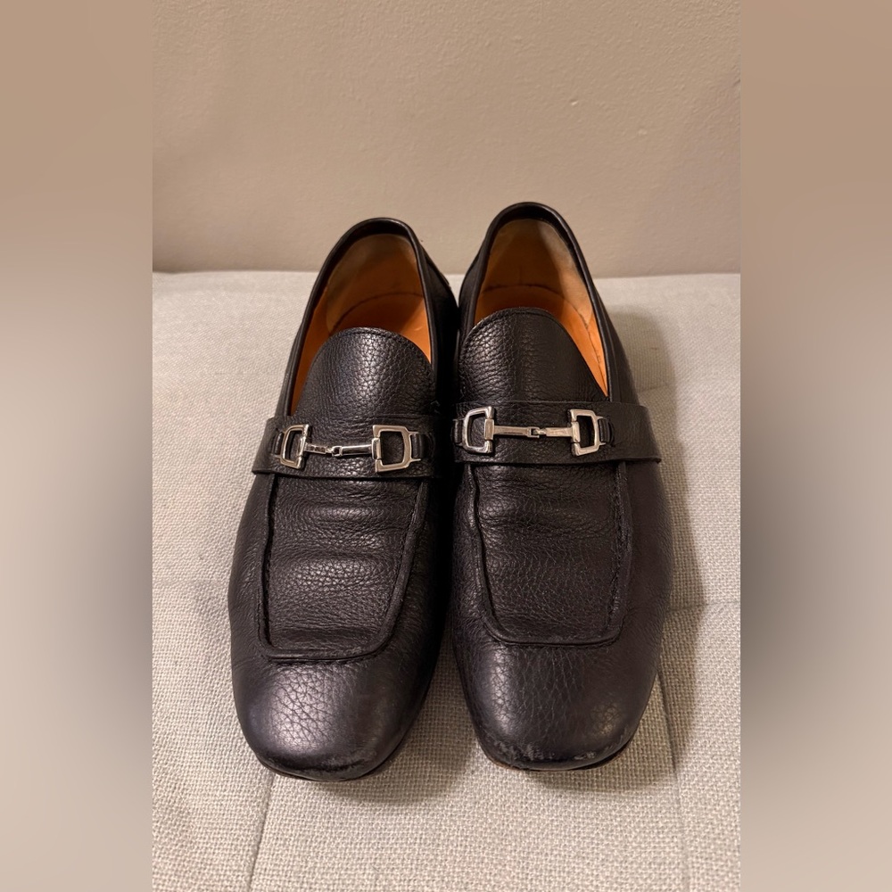 Gucci Black Leather Loafers size 7.5 men’s